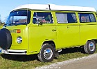 T2-Westi 01  VW T2 Westfalia "Helsinki" Gebaut im Mai 1979 in Hannover,  Fertigstellung im August 1979 bei Westfalia, EZ im September 1979 in Heidelberg.  Gekauft Ende 2021 aus 9. Hand. Teilrestaurierung (u.a. kleine Schweißarbeiten, Teillackierung) Motor neu aufgebaut, Fertigstellung Frühjahr 2023. Lackierung: saigagrün, Innenausstattung: Westfalia grün Technische Daten: 2 L Hubraum, 70 PS. ca. 180.000 km, nachgewiesen durch Serviceheft und Berge von Rechnungen.